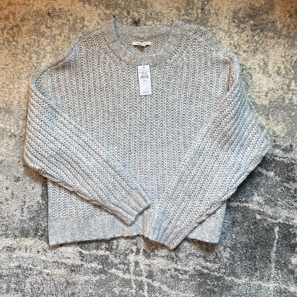 American Eagle Sweater